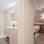 Modern Stylish Apartment In Como City Διαμέρισμα *