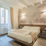 Modern Stylish Apartment In Como City *